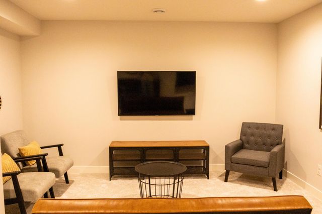 4297 Arbor Bay, Woodbury, MN 55129