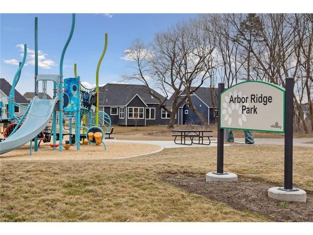 4297 Arbor Bay, Woodbury, MN 55129