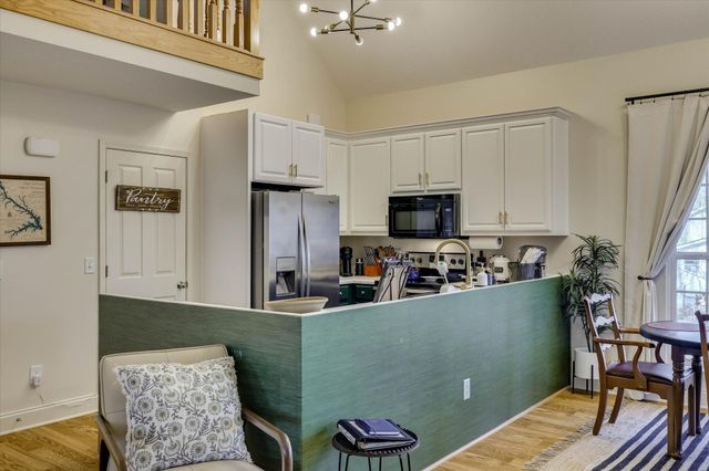 1442 Shore Line Drive, Tignall, GA 30668