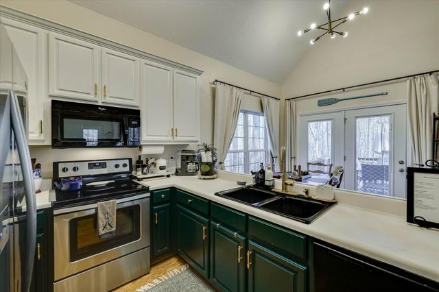 1442 Shore Line Drive, Tignall, GA 30668