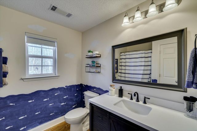 1442 Shore Line Drive, Tignall, GA 30668