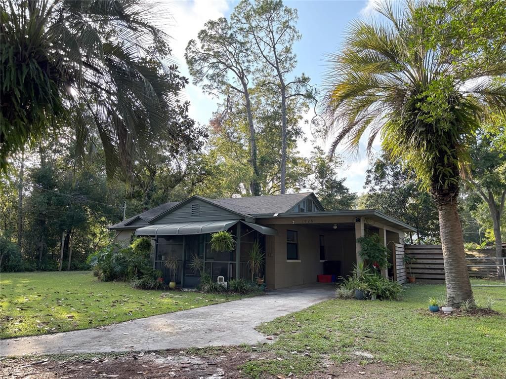 1028 NE 11TH AVENUE NE, Gainesville, FL 32601