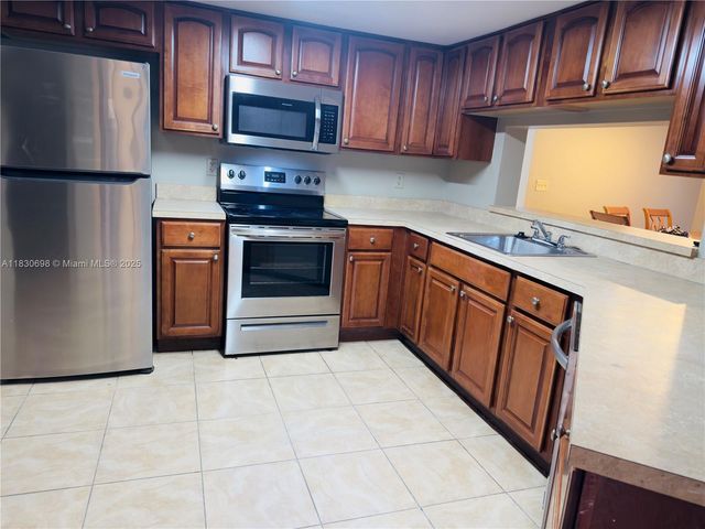 9701 Westview Dr 1437, Coral Springs, FL 33076