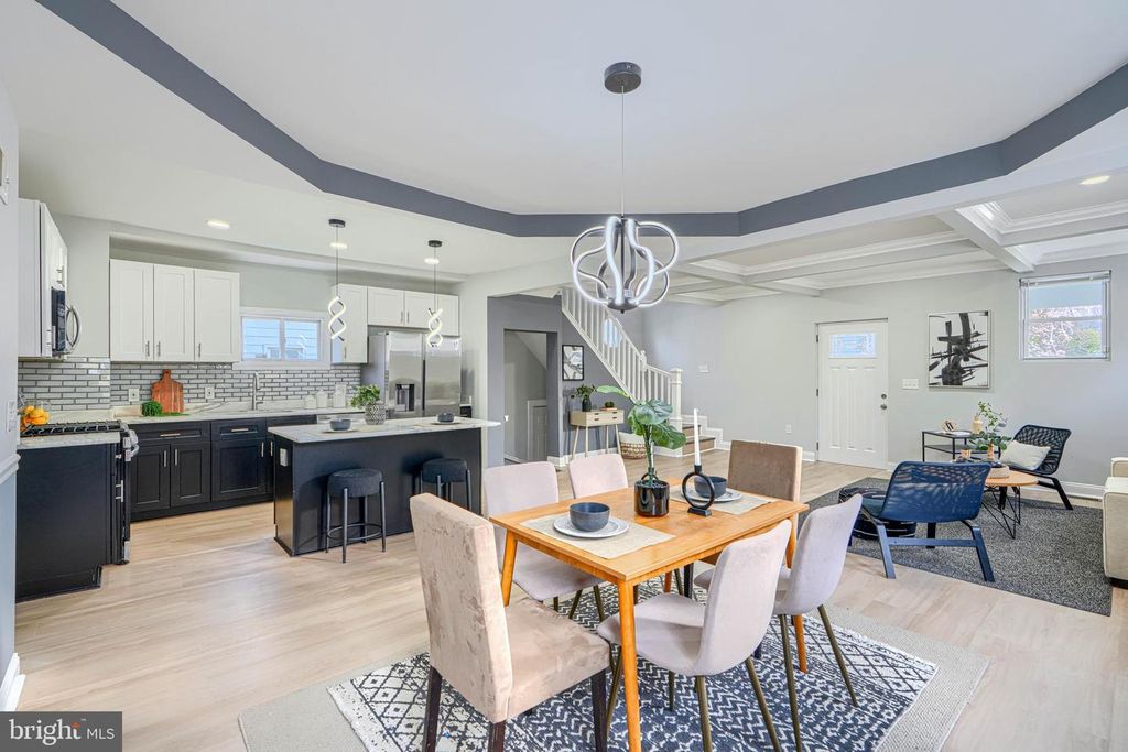 Image 11 of property listing at 3802 FERNHILL AVE, Baltimore, MD 21215