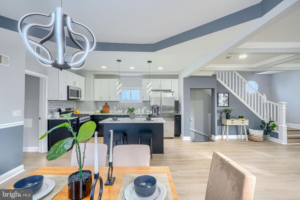 Image 12 of property listing at 3802 FERNHILL AVE, Baltimore, MD 21215