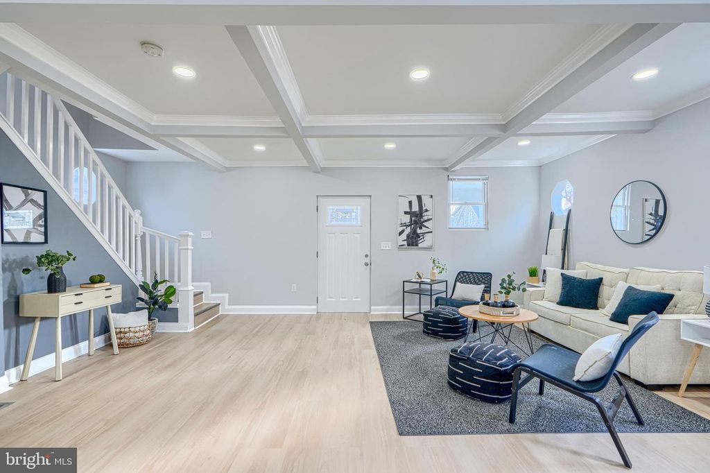 Image 17 of property listing at 3802 FERNHILL AVE, Baltimore, MD 21215