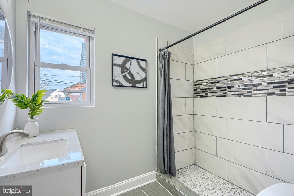 Image 21 of property listing at 3802 FERNHILL AVE, Baltimore, MD 21215