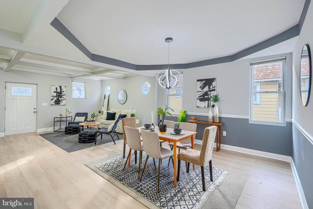 Image 4 of property listing at 3802 FERNHILL AVE, Baltimore, MD 21215