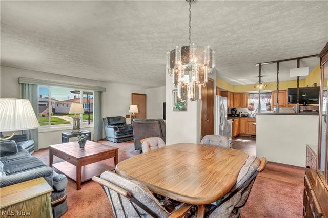 15816 Mendota Avenue, Maple Heights, OH 44137