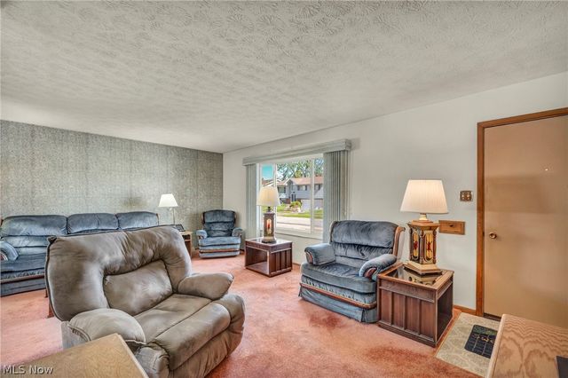 15816 Mendota Avenue, Maple Heights, OH 44137