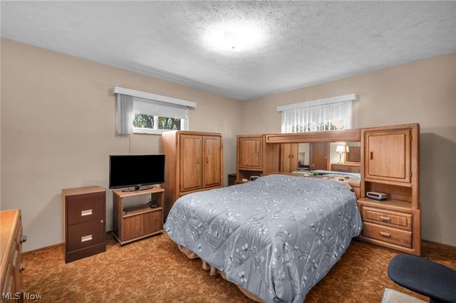 15816 Mendota Avenue, Maple Heights, OH 44137
