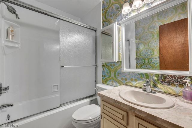 15816 Mendota Avenue, Maple Heights, OH 44137