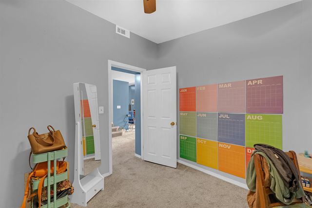 1927 W Mccormick Ave, Wichita, KS 67213