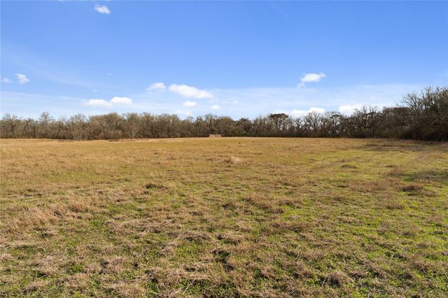 Tract 1 Cr 117, Hungerford, TX 77448