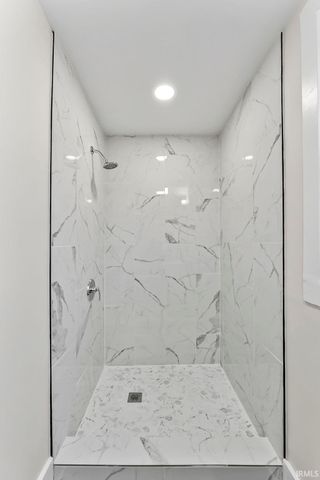 1514 E Creighton Avenue, Fort Wayne, IN 46803