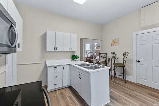 1514 E Creighton Avenue, Fort Wayne, IN 46803