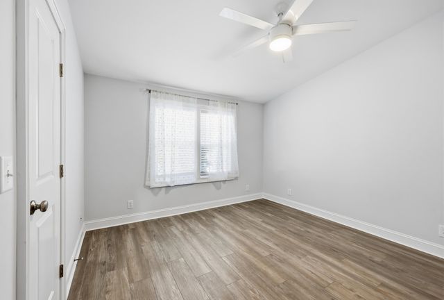 24 Samy Ln., Pawleys Island, SC 29585