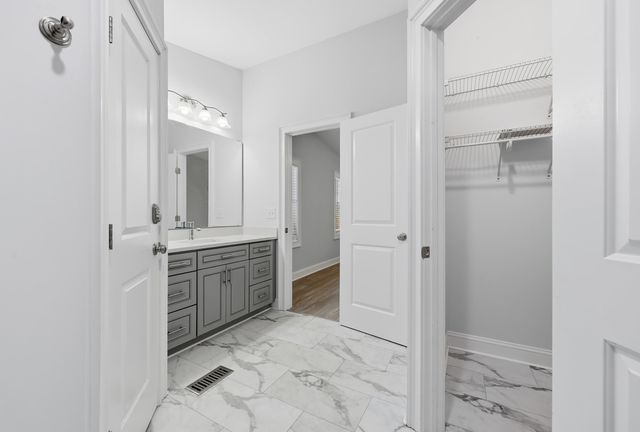 24 Samy Ln., Pawleys Island, SC 29585