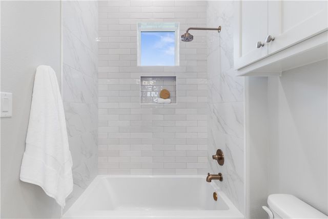 5632 Mill Water Court, Bryan, TX 77808