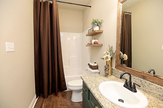 126 St George, Schriever, LA 70395