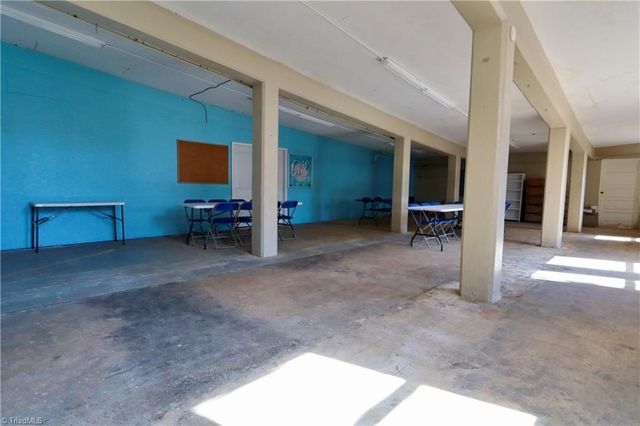 112 Church Street, Elkin, NC 28621