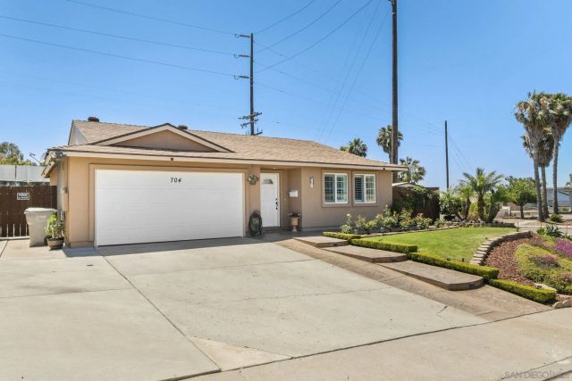704 Hawaii Ave, San Diego, CA 92154