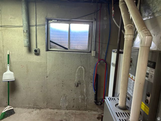 5156 W HIGHWOOD DR, Kearns, UT 84118