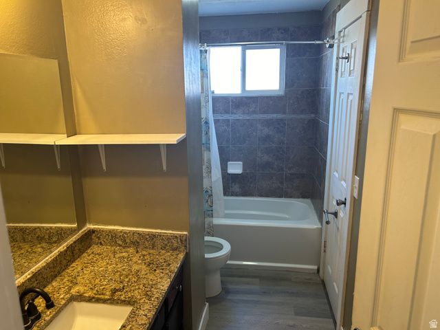 5156 W HIGHWOOD DR, Kearns, UT 84118