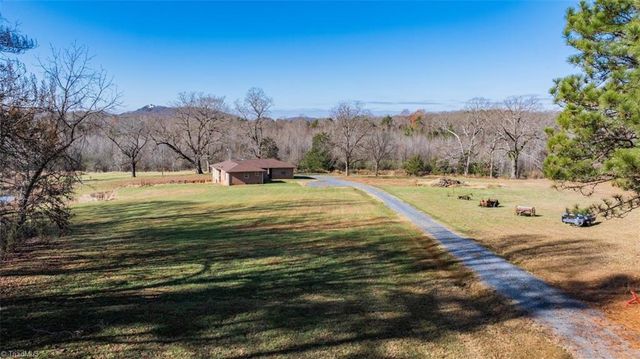 421 W Beasley Street, Asheboro, NC 27203