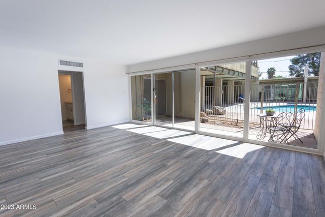 1043 E Maryland Avenue Apt 5, Phoenix, AZ 85014
