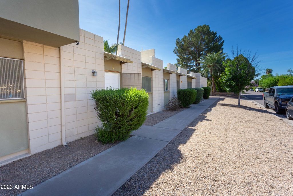 1043 E Maryland Avenue Apt 5, Phoenix, AZ 85014