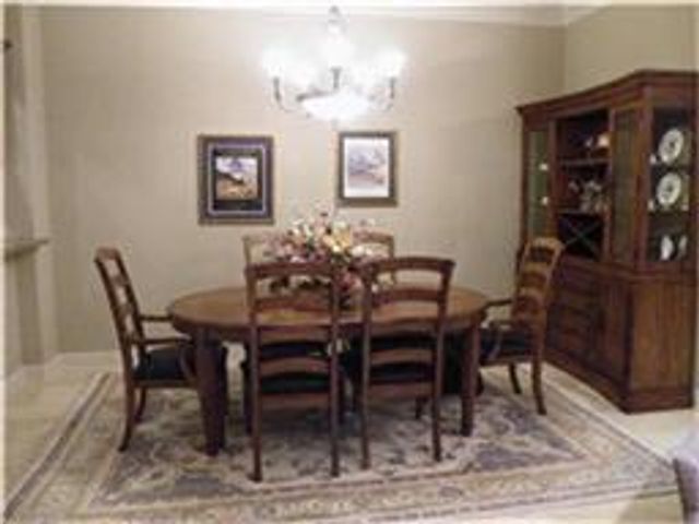 1044 Memorial Village Drive, Houston, TX 77024