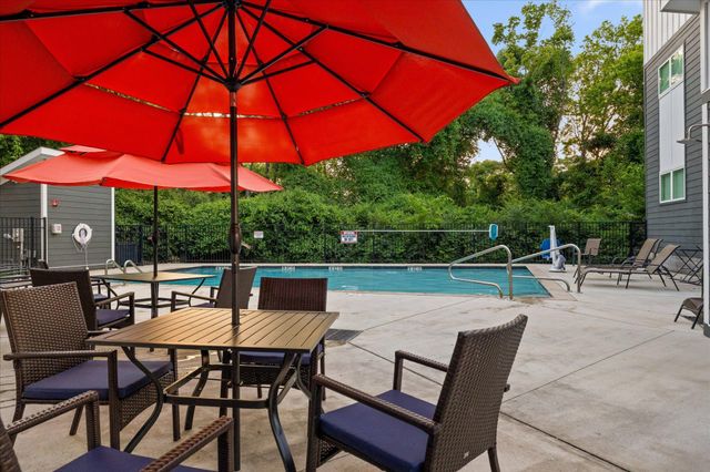 3169 Saint Elmo Avenue, Chattanooga, TN 37408