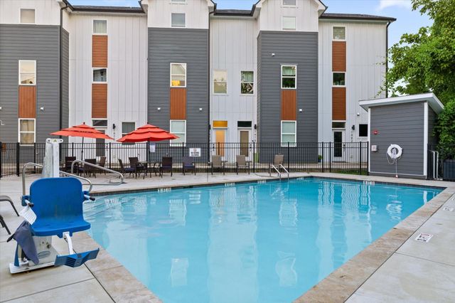 3169 Saint Elmo Avenue, Chattanooga, TN 37408