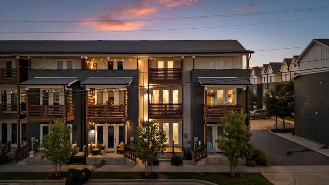 3169 Saint Elmo Avenue, Chattanooga, TN 37408