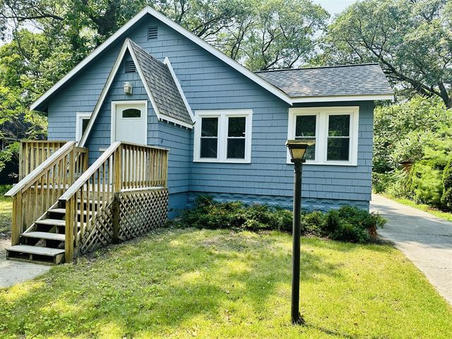 1953 Jiroch Street, Muskegon, MI 49442