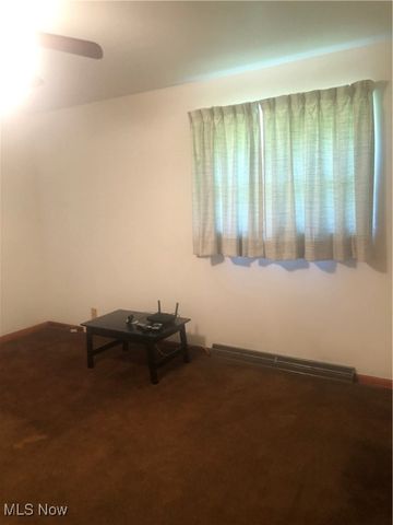 47442 National Road W, St Clairsville, OH 43950