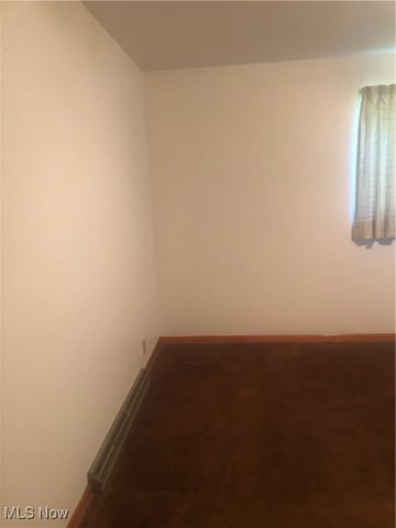 47442 National Road W, St Clairsville, OH 43950