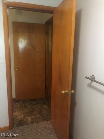 47442 National Road W, St Clairsville, OH 43950