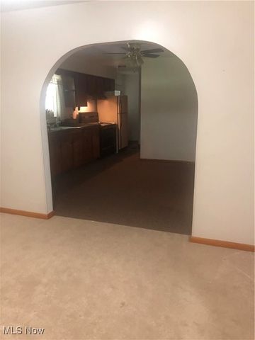 47442 National Road W, St Clairsville, OH 43950