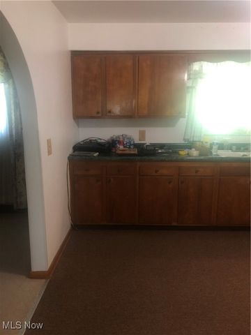 47442 National Road W, St Clairsville, OH 43950