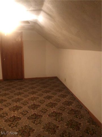 47442 National Road W, St Clairsville, OH 43950