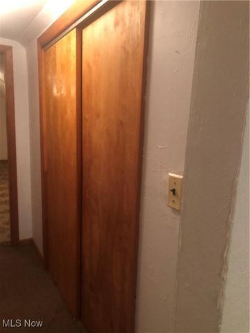 47442 National Road W, St Clairsville, OH 43950