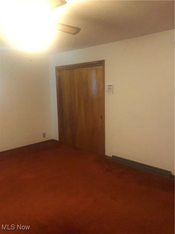 47442 National Road W, St Clairsville, OH 43950