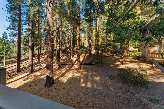 321 Ski Way Unit 16, Incline Village, NV 89451