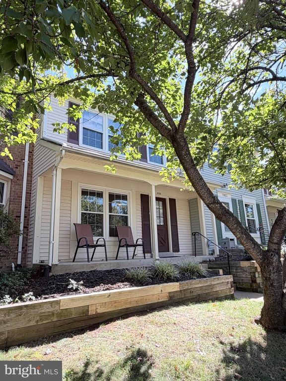11021 TOWER PL, Manassas, VA 20109