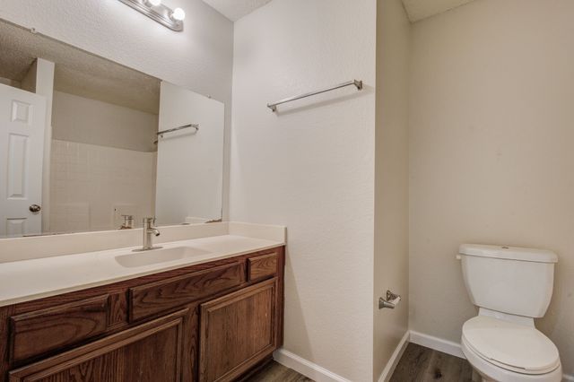 7133 Amber Drive, Dallas, TX 75241