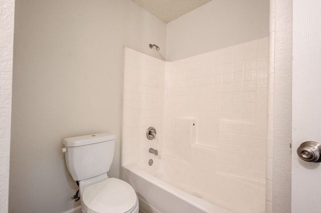 7133 Amber Drive, Dallas, TX 75241