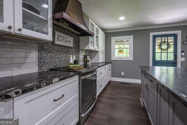 400 Race Horse Drive, Summerville, GA 30747
