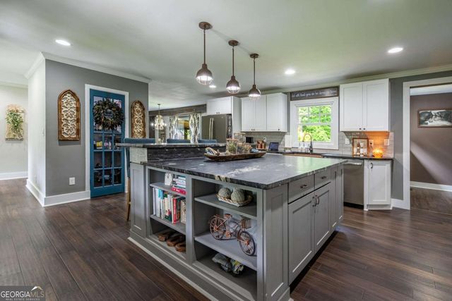 400 Race Horse Drive, Summerville, GA 30747